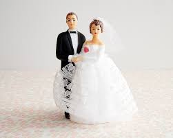 2000528 Wedding Cake Topper